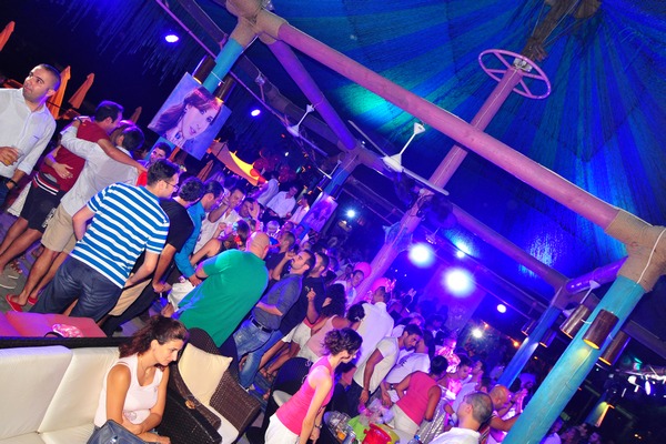 Saturday Night At Edde Sands